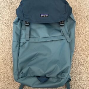 Patagonia Backpack – Blue/Teal – Excellent Condition